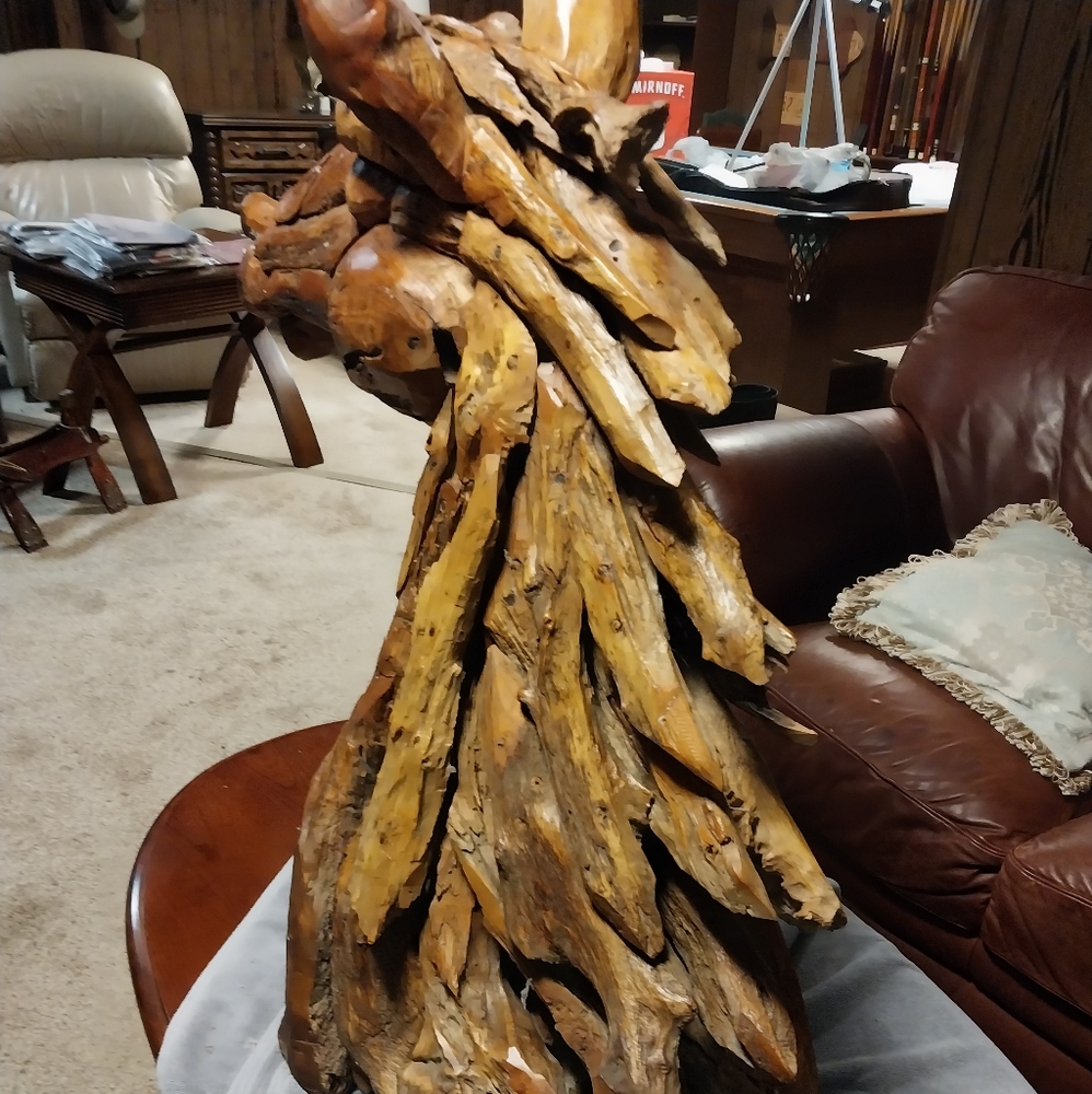 Hand made master crafted driftwood horse 3ft t x 36'l x18'w.driftwood brown - Picture 8 of 16